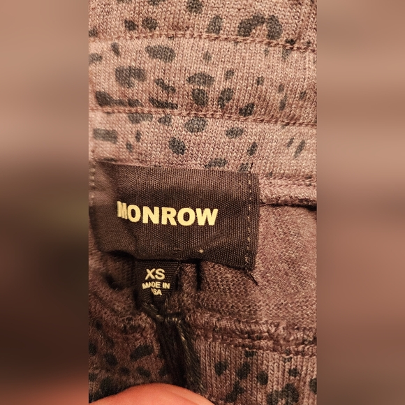 MONROW Mini Cheetah print joggers with drawstring in brown size XS - Picture 8 of 10
